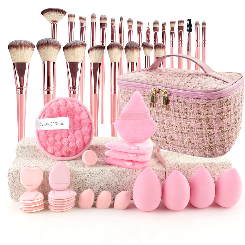 مجموعة فرش مكياج أنيقة بتصميم  - مراجعة Makeup Beauty Set وسعره