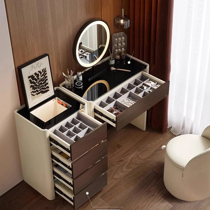 منظم رفوف لمستحضرات التجميل وا - مراجعة Makeup Beauty Lounge وسعره