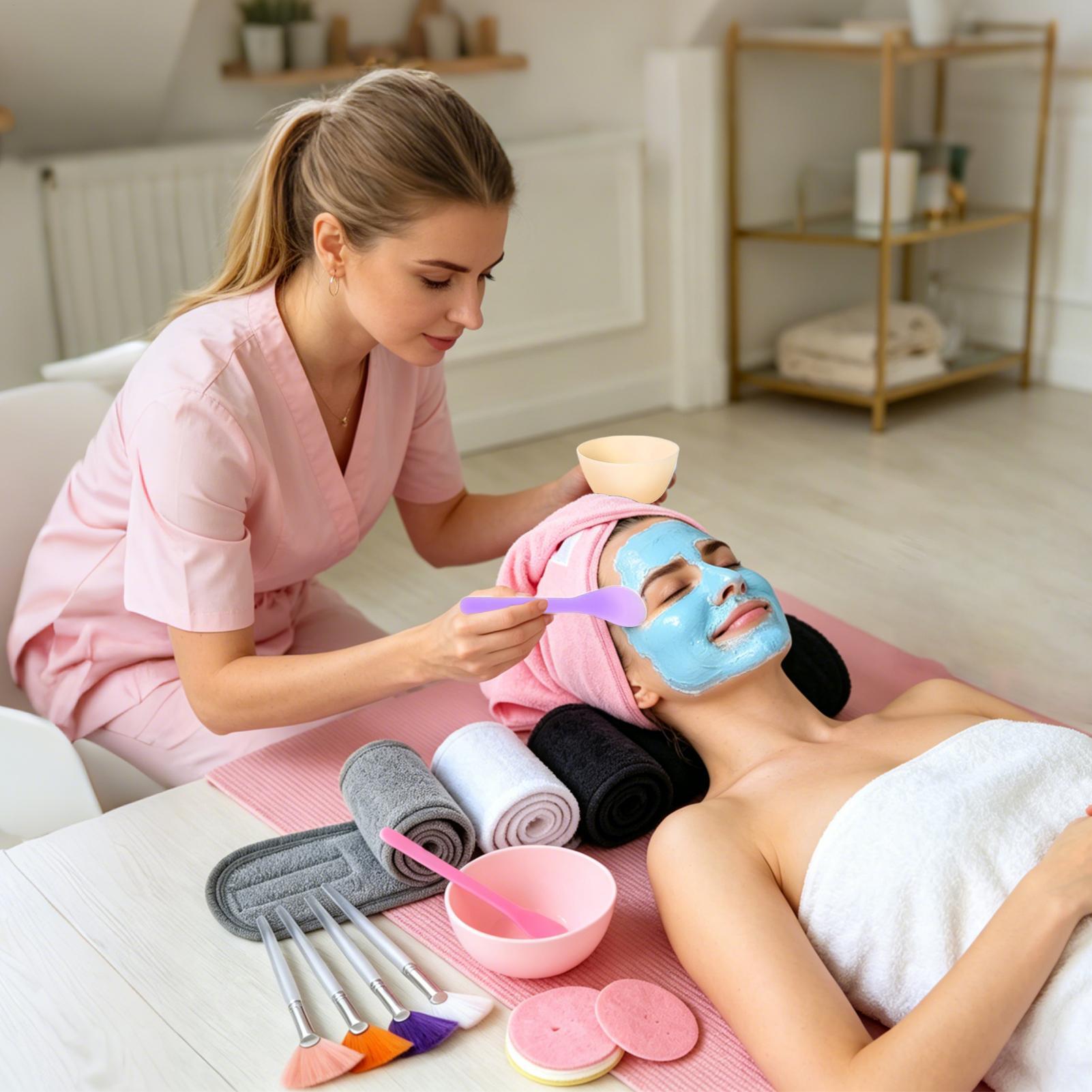 أداة توزيع الماسكارا/الكريمات  - مراجعة Beauty Home Makeup وسعره