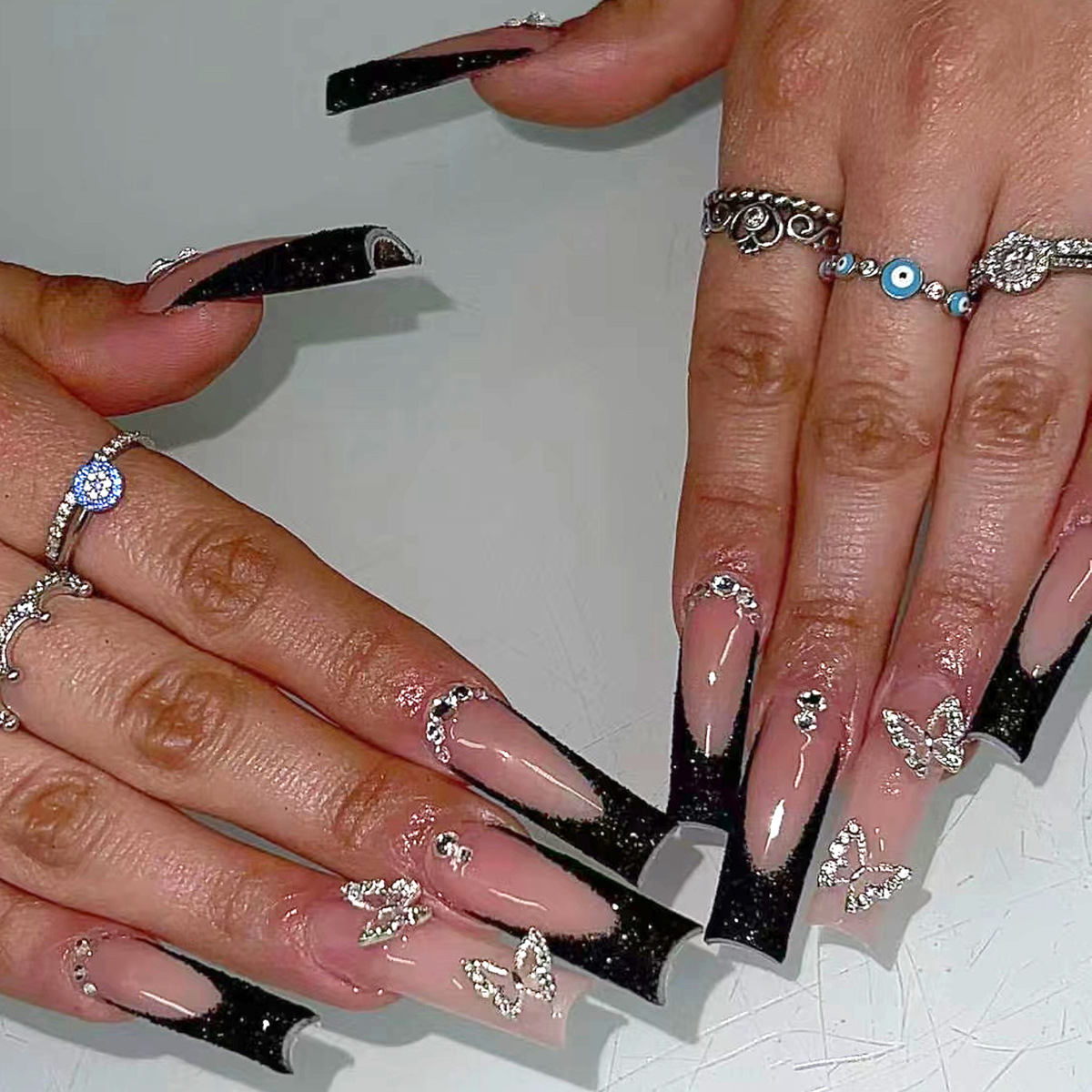 24 قطعة الأظافر الفرنسية السود - مراجعة Nail Extension Tips وسعره